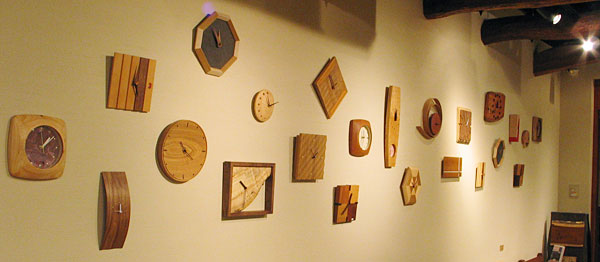 woodclock01.jpg